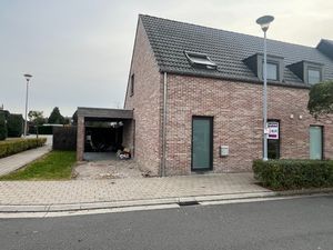 Huis te huur in Westrozebeke met 3 slaapkamers