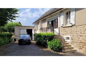 Vente maison 110 m² à Cros-de-Montvert (15150)  114 000 €