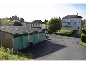 APPARTEMENT 3 CHAMBRES PROCHE COMMERCES