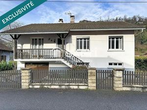 Vente maison 5 pièces 76 m² à Saint-Hippolyte (25190)  149 000 €