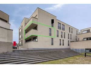 Appartement op 2de verdieping (lift) met 3 slaapkamers + terras