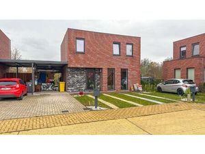 Moderne gezinswoning in rustige doodlopende straat met EPC A