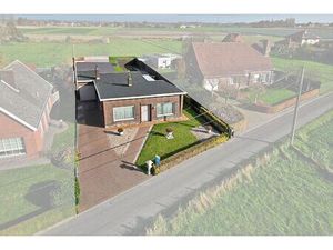 Rustig gelegen bungalow met 3 slpks en garage op 800 m²!