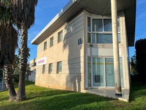 Location Local Professionnel 130m² LA VALETTE DU VAR 83160