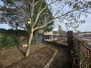 Vente maison 5 pièces 125 m² Saintes (17100)