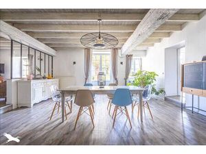 Annonce vente maison 8 pièces de 230m2 à Val du mignon (79210) - ParuVendu.fr ref 99278362