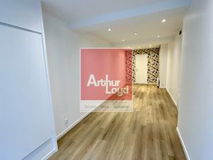 Location Local commercial 25m² TROYES 10000