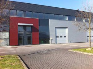 FACADE N12 - CELLULES D'ACTIVITES