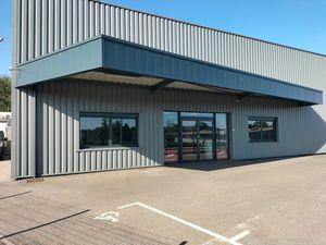 NANCY  JARVILLE - LOCAL D'ACTIVITE  ENTREPOT AVEC BUREAUX  635 m²