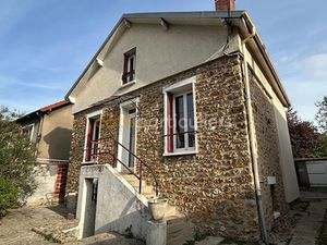 Vente maison 6 pièces 75.59 m² à Villeneuve-Saint-Georges (94190)  315 000 €