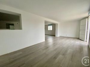 Appartement T3 à vendre - 3 pièces - 84 23 m2 - Les Abrets En Dauphine - 38 - RHONE-ALPES