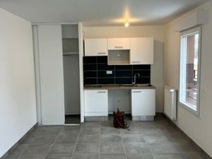 Location Appartement 1 pièce 31m² MONTEREAU FAULT YONNE 77130