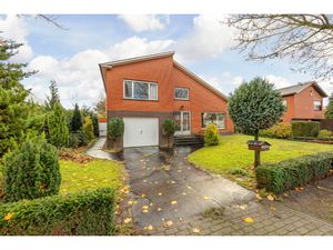 Huis te koop in Malle met 4 slaapkamers