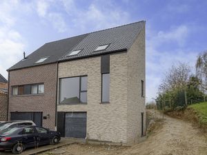 Huis te koop in Roosdaal met 3 slaapkamers