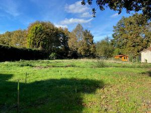 Vente terrain 885 m² Brach (33480)