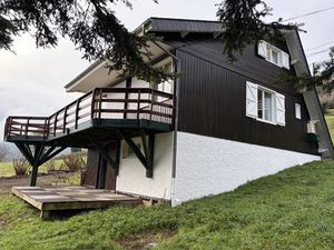 A vendre  Laruns  Chalet en bois 4 pièces sur une parcelle de 2330m²