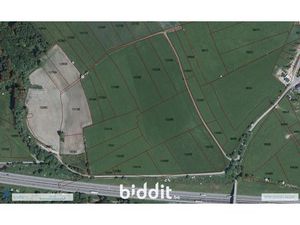 Terrain agricole en vente publique de 21370 m² à Saint-Pierre (VBD55042)