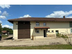 Location maison  76.82 m² T-3 à Attignat  900 €