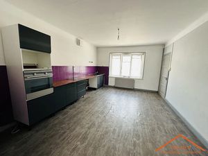 Vente appartement 6 pièces 177 m² à Bruyeres (88600)  69 000 €