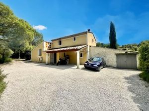 Vente maison 8 pièces 200 m² à Aix-en-Provence (13090)  1 079 000 €
