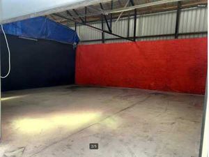 Hangar de 100 m2 rendement 8%