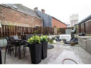 Immeuble : Rez ± 70m² + appartement 3 chambres