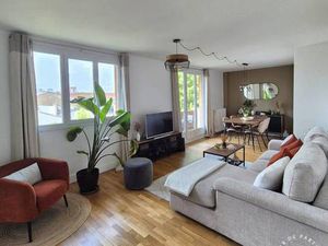 Bois-Colombes (92270)