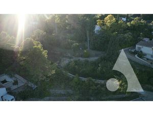 Terrain viabilisé à Draguignan col de l'ange de 803 m² LOT 5  pour une maison de120 45m² 