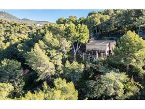 Maison Colomars 104 m² T-4 à vendre  580 000 €