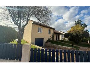 Maison Vouillé m² T-5 à vendre  237 000 €