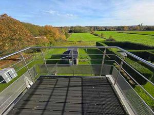 DUPLEX 3 CHAMBRES ET 2 SALLE DE BAIN  libre de suite