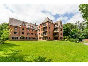 Superbe appartement 2 chambres dans un cadre verdoyant