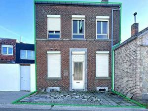 Maison partiellement rénovée  2ch (poss.3)  jardin  garage