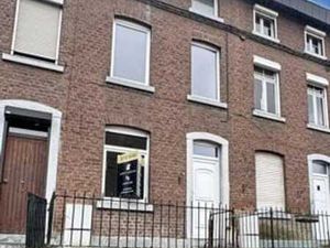 Maison deux chambres avec jardin