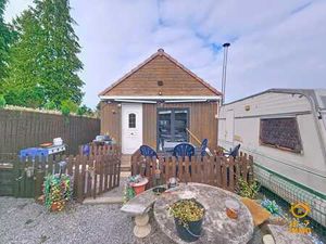 ? Viager – Charmant bungalow en ossature bois à Chimay