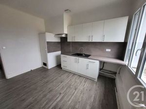 Appartement F4 à louer - 4 pièces - 96 20 m2 - Gourdon - 46 - MIDI-PYRENEES