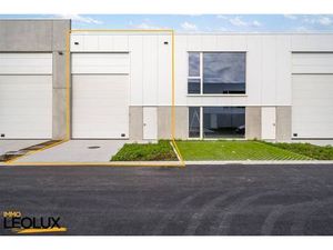 Surface commerciale à louer à Spoorwegstraat 15 Dilbeek (RBU74486)