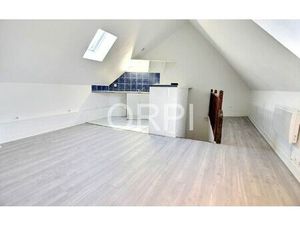 Location appartement  25.85 m² T-2 à Le Coudray-Montceaux  581 €