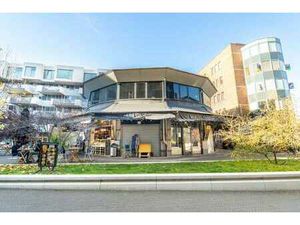 Espace horeca prêt à l’emploi – Alfons Smetsplein Louvain