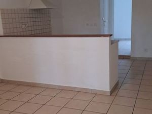 Appartement F2 GANGES