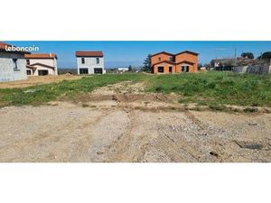 Terrain 424 m² Montanay