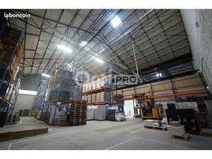 Local d'activité 1 034 m²