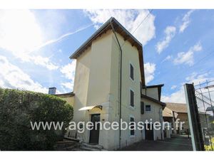 Location maison 5 pièces 126 m² à Divonne-les-Bains (01220)