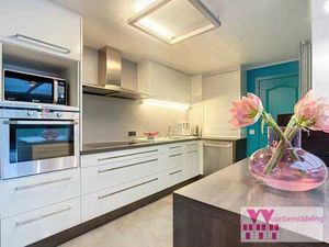 Grande maison semi-ouverte avec 4 chambres  beau jardin  ...