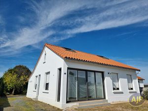 Location maison 4 pièces 87 m² à Cugand-la-Bernardière (85610)