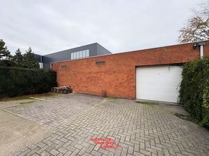 Bien professionnel à louer à Sint-Andries € 750 (LHMLR) - Agence Van den Abeele | Zimmo