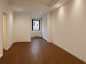 Location commerce 1 pièce 33 m² à Paris 15 (75015)