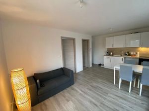 Location appartement 2 pièces 36 m² à Viry (74580)  870 €