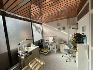 À LOUER – Local professionnel de 18 8 m2 dans un centre médical à Pantin (93500)