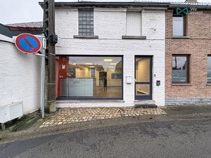 Surface commerciale à louer à Rue Léon Laurent 1D Tertre (VBD55687)